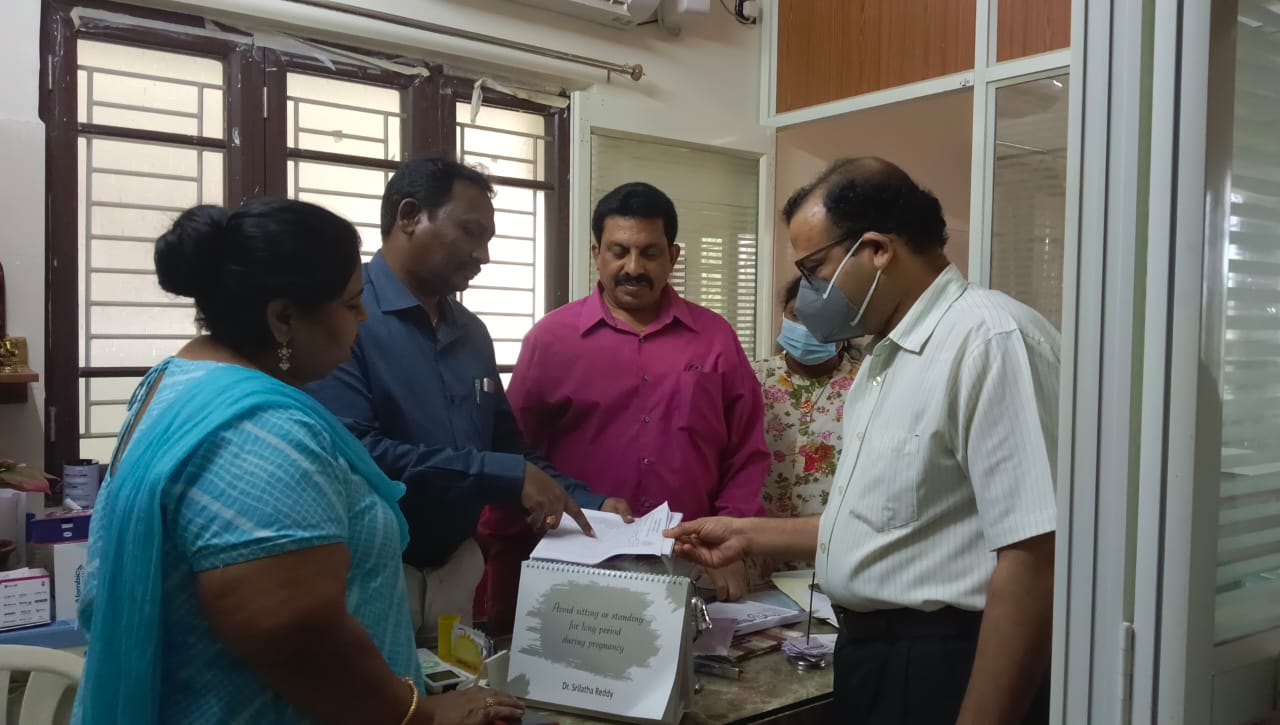 ప్రైవేటు ఆసుపత్రి, క్లినిక్లపై కొరడా..!