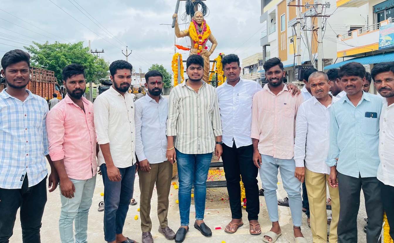 హ‌క్కుల భావుట చాక‌లి ఐల‌మ్మ‌