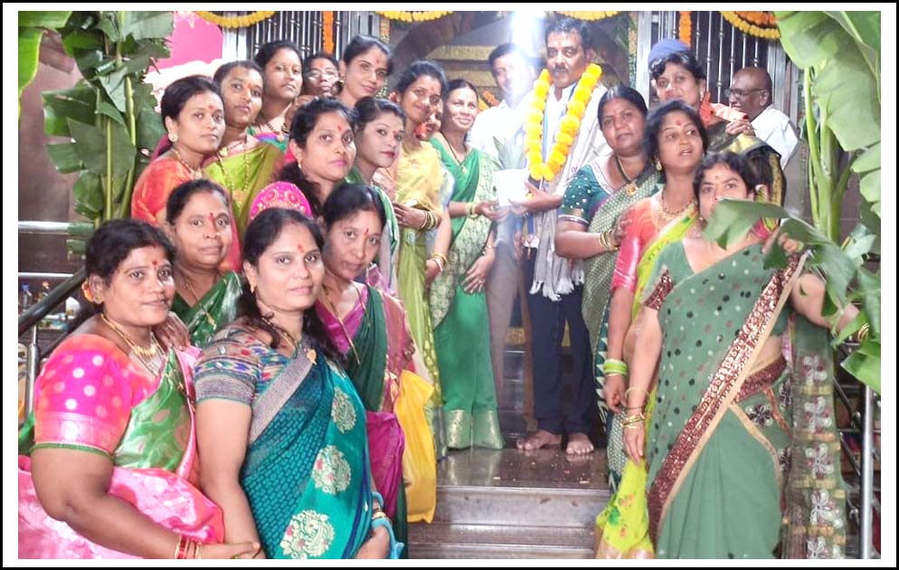 న‌వ స‌మాజంలో మ‌హిళ‌లే కీల‌కం