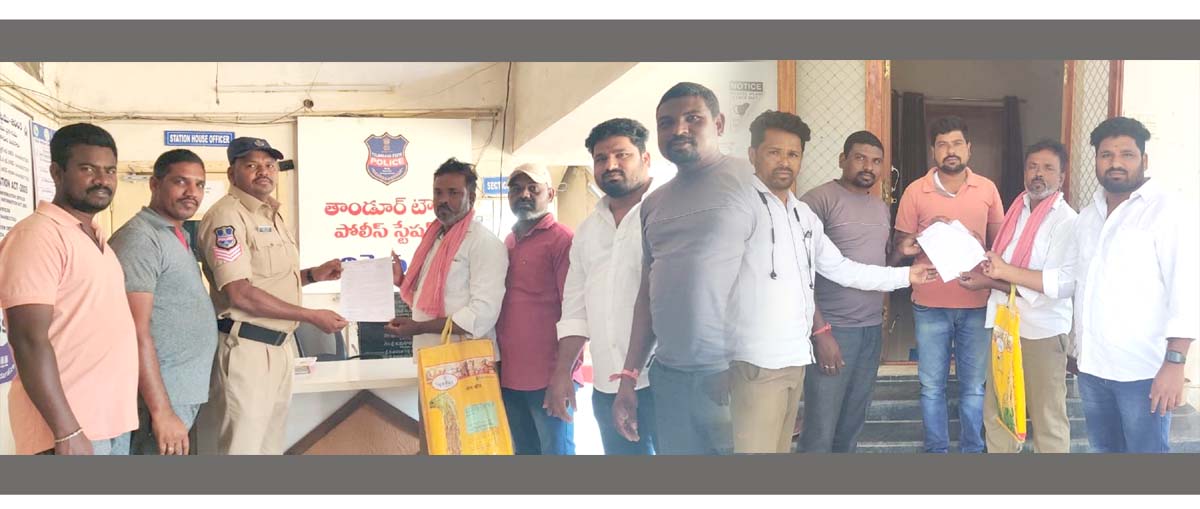 మున్సిపల్ కార్మికుల సమ్మె సైరన్