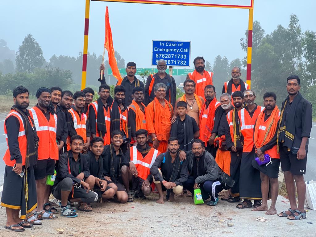 కర్ణాటకలో కొనసాగుతున్న పాదయాత్ర
