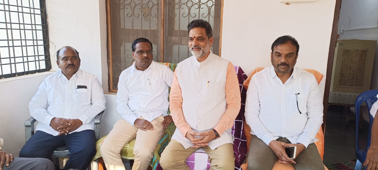 బీసీలపై కేంద్రం నిర్లక్ష్యం