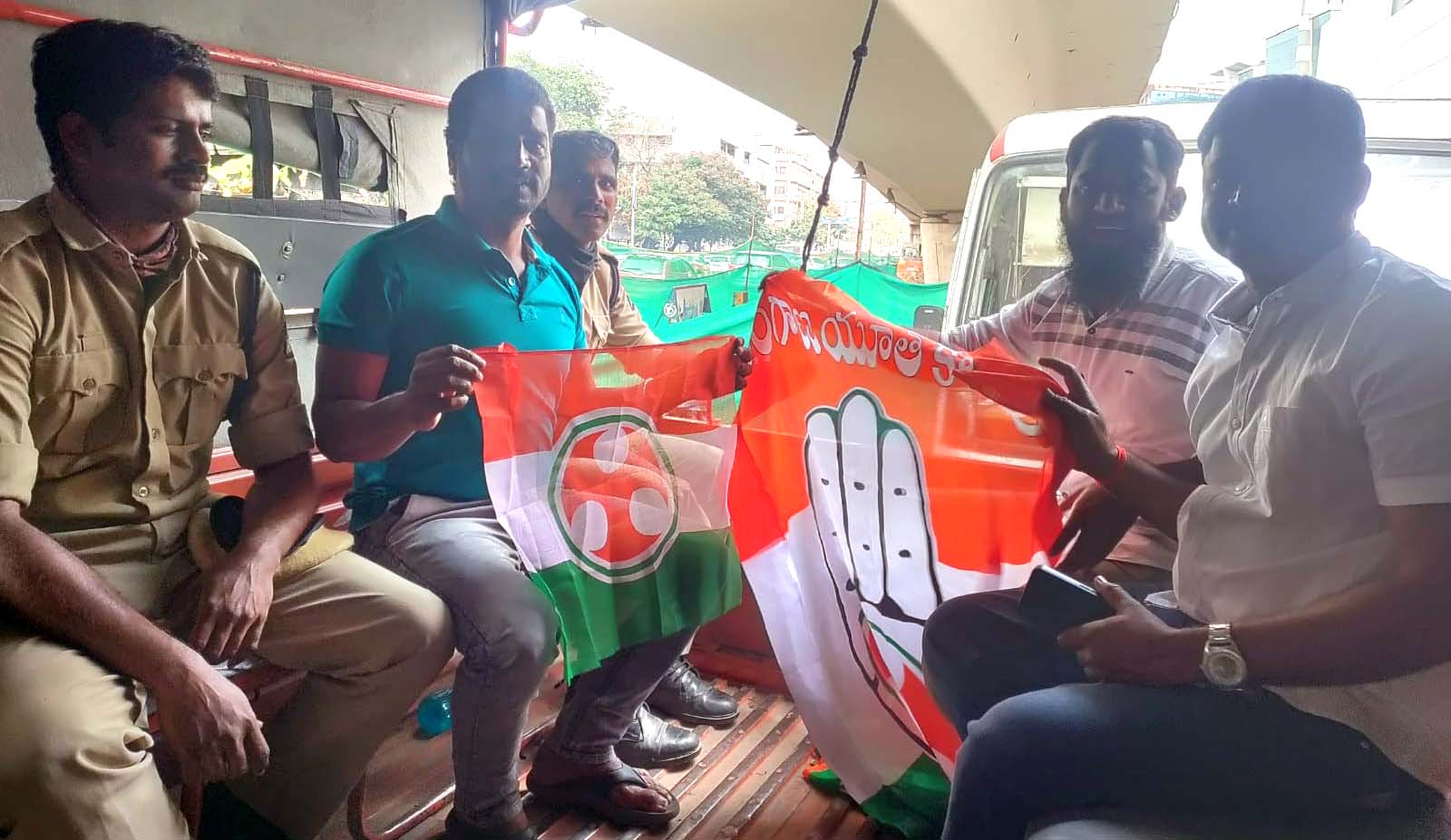 పోలీసు నియామకాల్లో సర్కారు మోసం