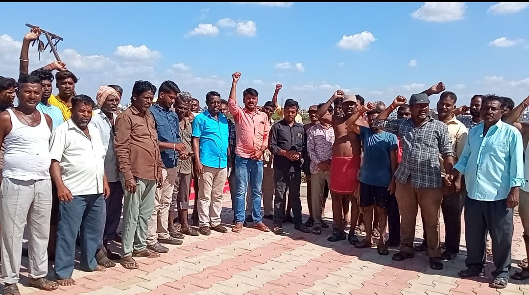 గొల్ల చెరువుపై చిన్నచూపేందుకు