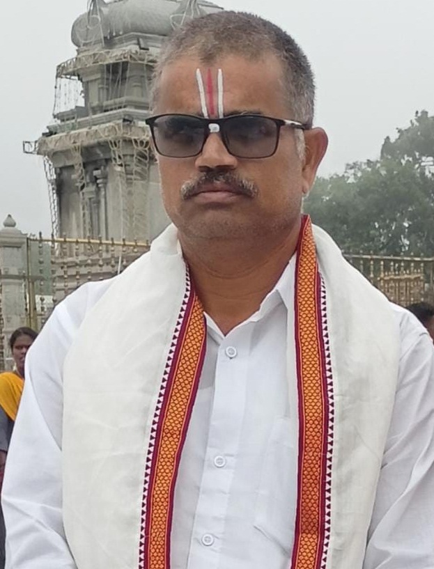 చైల్డ్ లైన్ ఎర్ర వెంకటేష్ ఇకలేరు