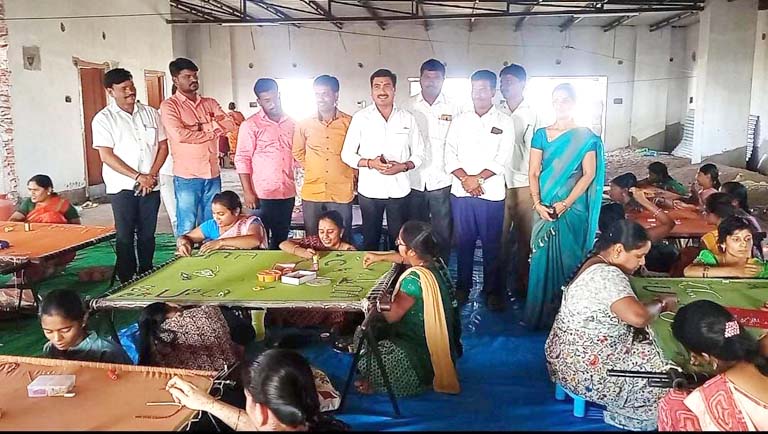 ఆధునిక వృత్తి నైపుణ్యతతో ఆర్థికాభివృద్ధి