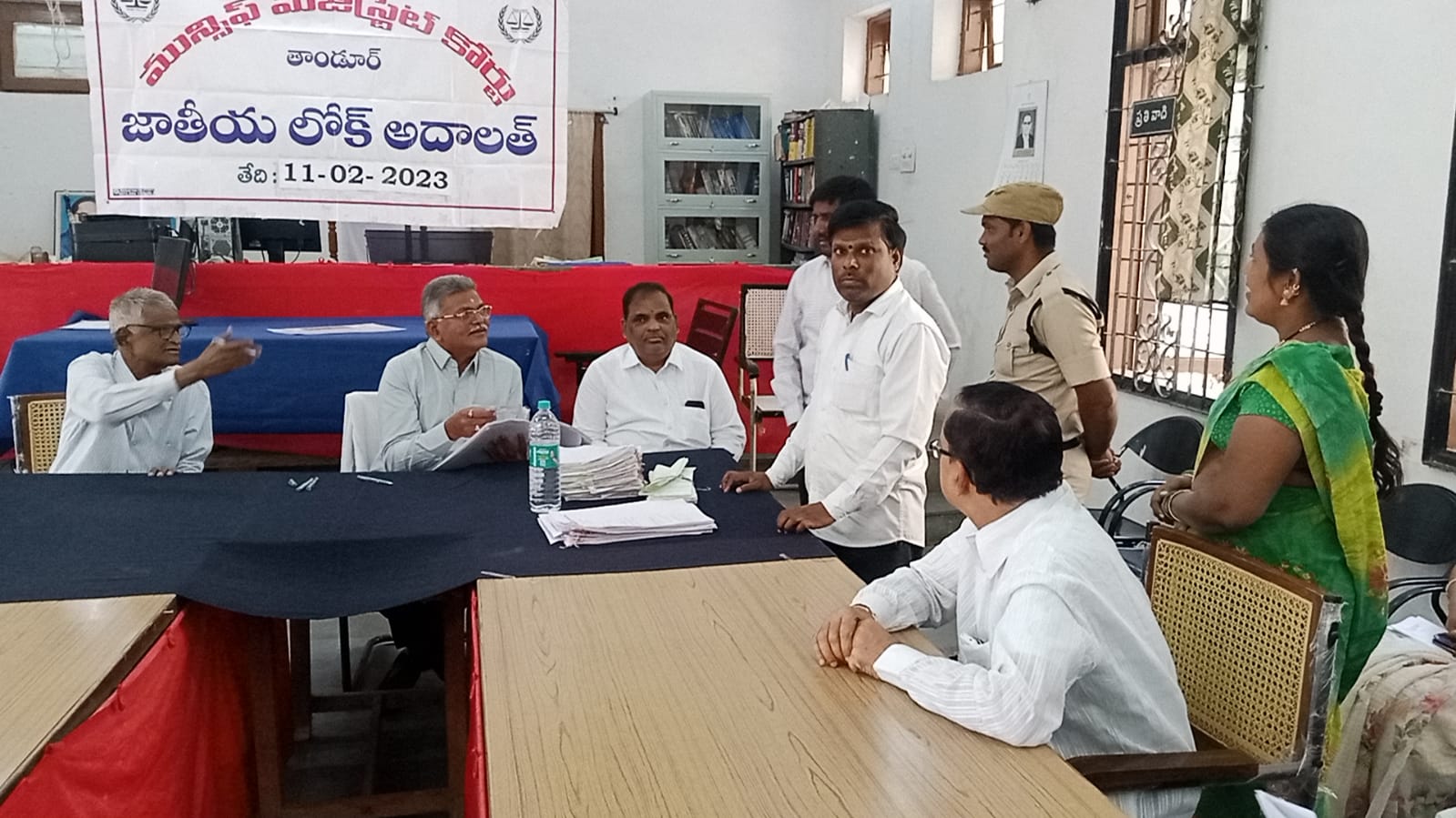 లోక్ అదాలత్‌లో 98 కేసుల రాజీ