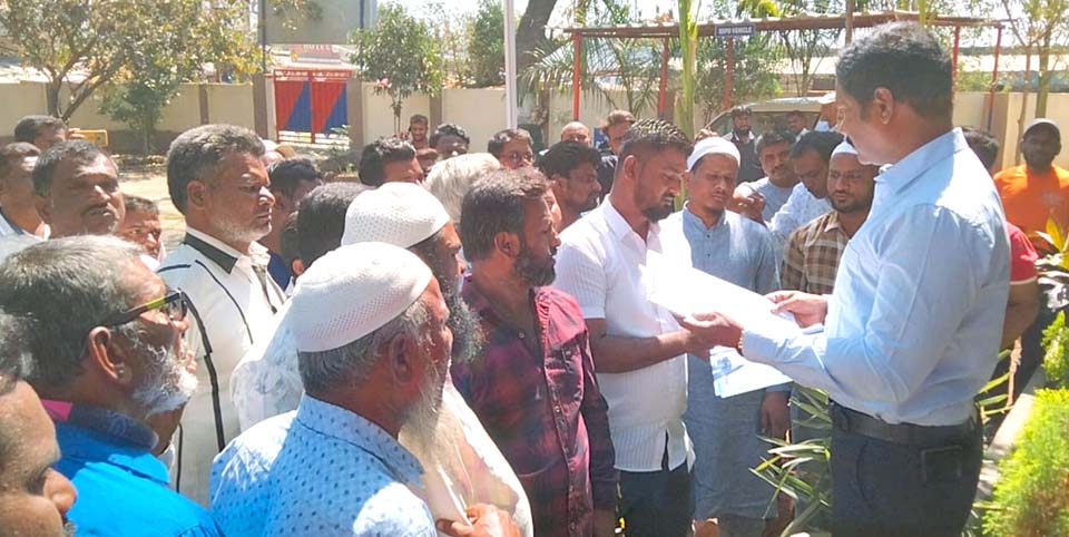 ఏకగ్రీవం మాకోద్దు..!