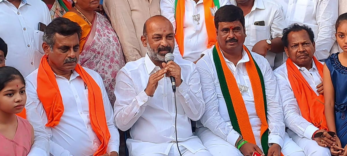 సీఎం కుటుంబానికి జైలు ఖాయం