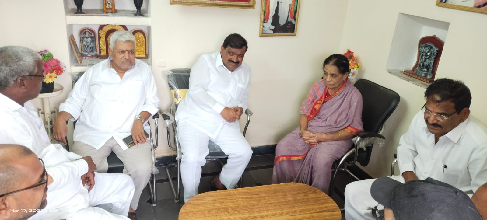 నారా మహిపాల్ రెడ్డి ఇంటికి ఎమ్మెల్సీ