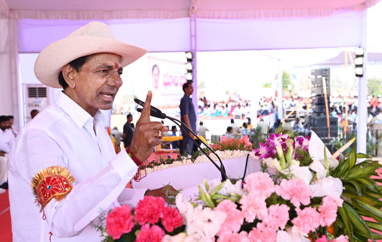 టిక్కెట్‌లో చేంజ్‌లు..!
