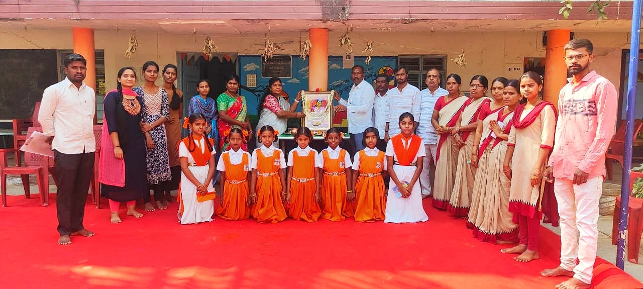 తెలుగు జాతికి గర్వకారణం కవయిత్రి మొల్ల