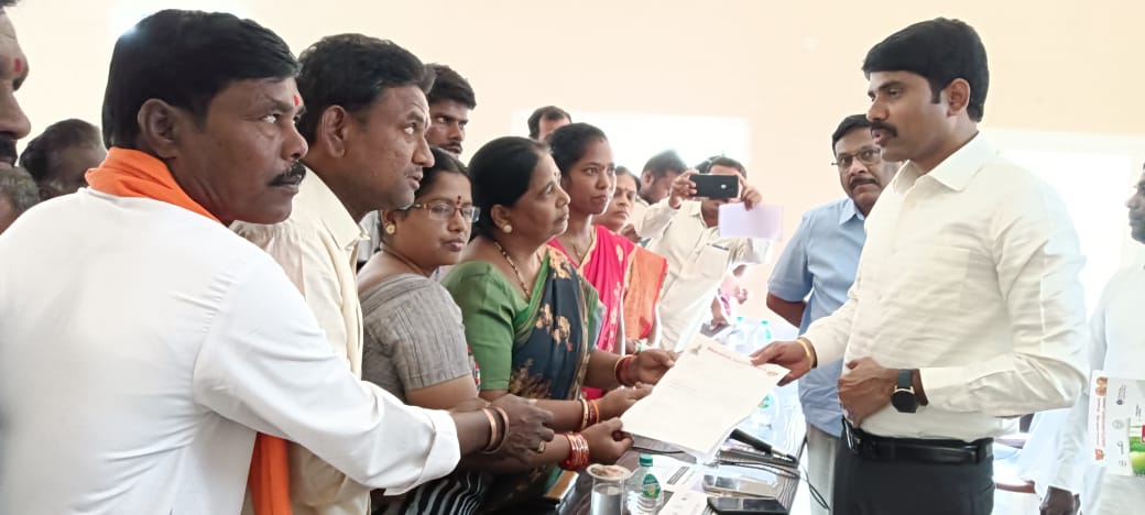 మున్సిపల్‌ను గాడిన పెట్టండి