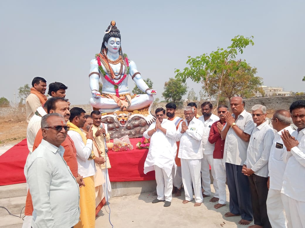 రుద్రభూమిలో కొలువైన శివుడు
