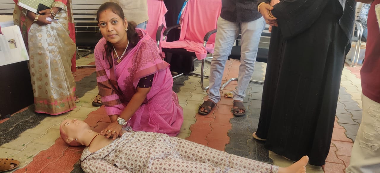 సీపీఆర్‌తో ప్రాణ రక్షణ