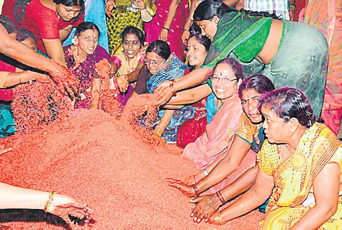 ఇంటి వద్దకే సీతారాముల కళ్యాణ తలంబ్రాలు