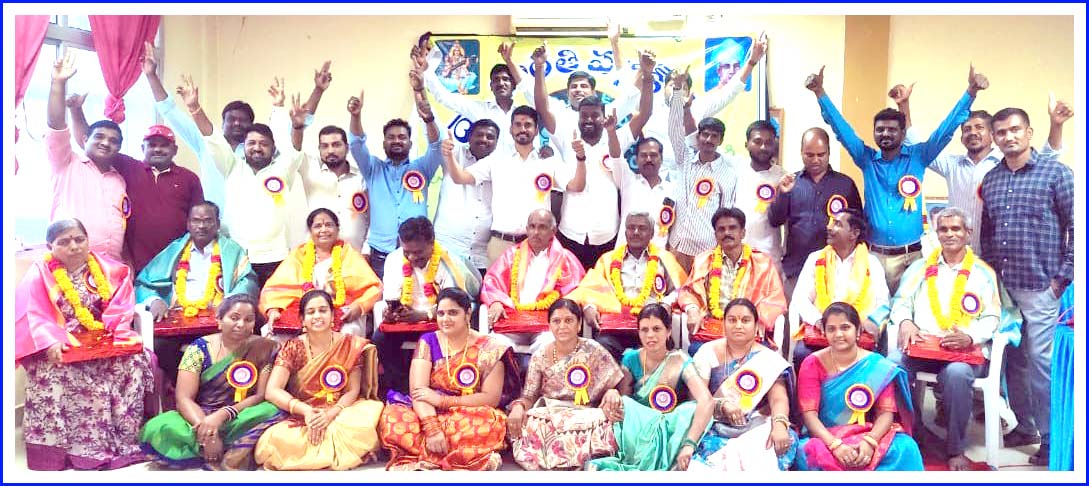 అ'పూర్వ' కలయిక..!