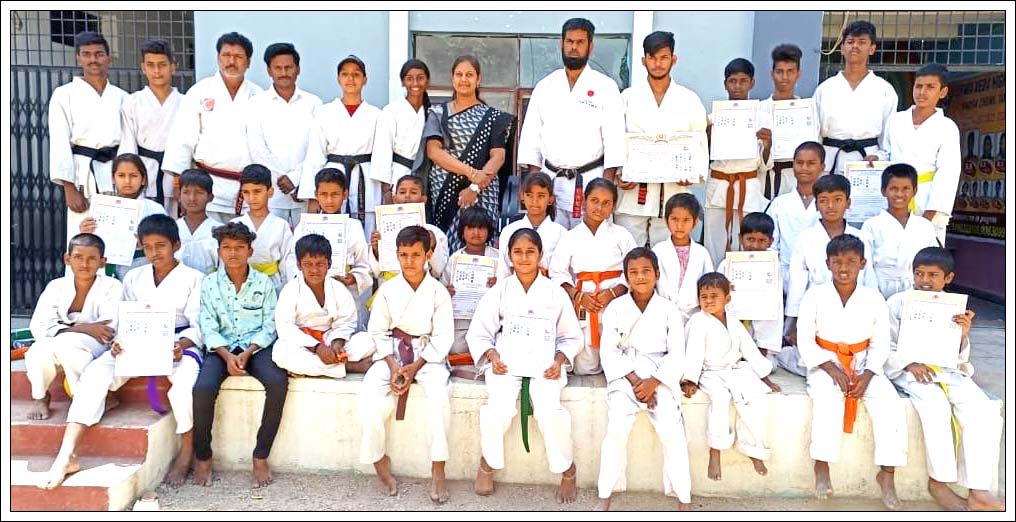 ఆత్మరక్షణ విద్యల్లో రాణించాలి