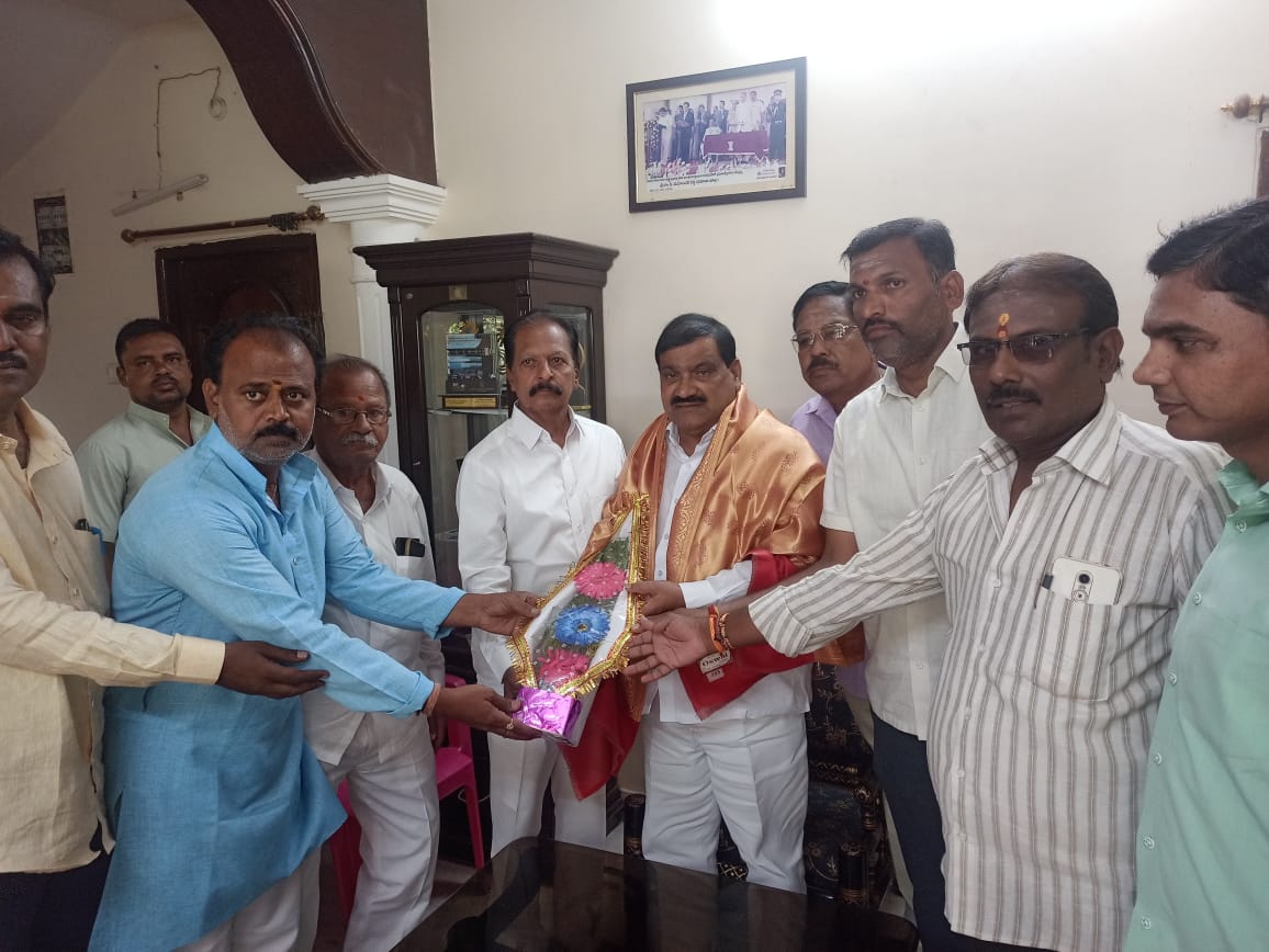 వీరశైవ సమాజంకు తోడ్పాటు