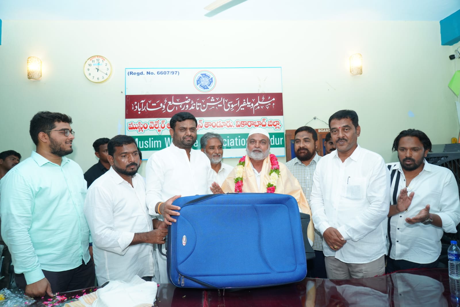 హజ్ యాత్రికులకు తోడ్పాటు