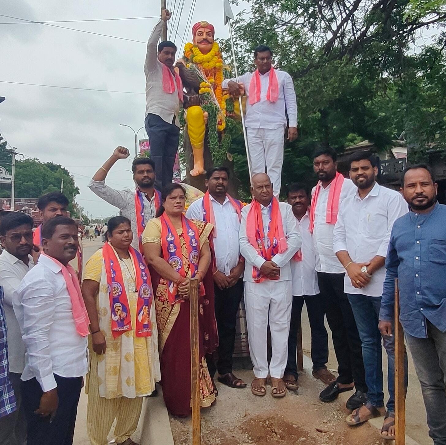 బహుజన వీరుడు సర్దార్ సర్వాయి పాపన్న గౌడ్