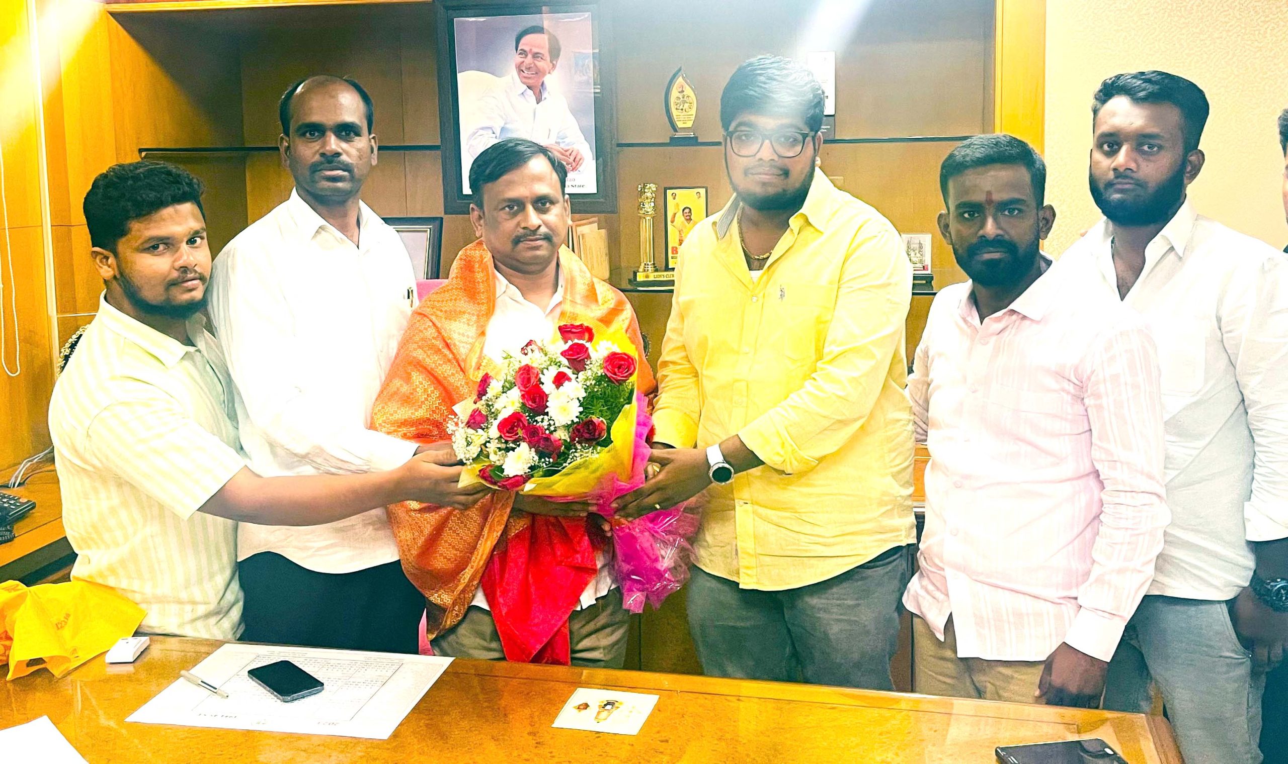 గెల్లు శ్రీనివాస్‌ యాదవ్‌తో బీఆర్ఎస్వీ నేతల భేటీ
