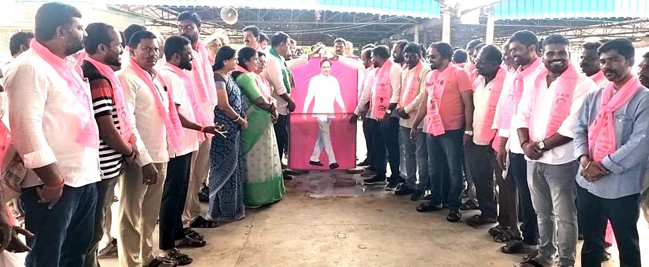 రైతు బాంధవుడు సీఎం కేసీఆర్