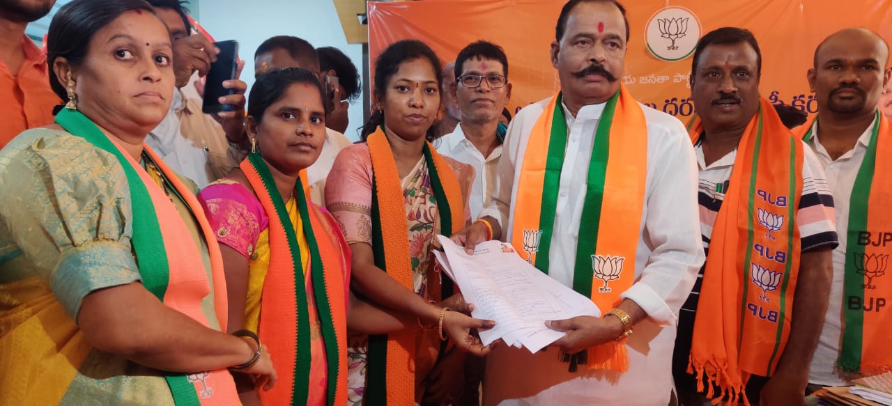 ఎమ్మెల్యే పోటీకి కౌన్సిలర్‌ సై..!