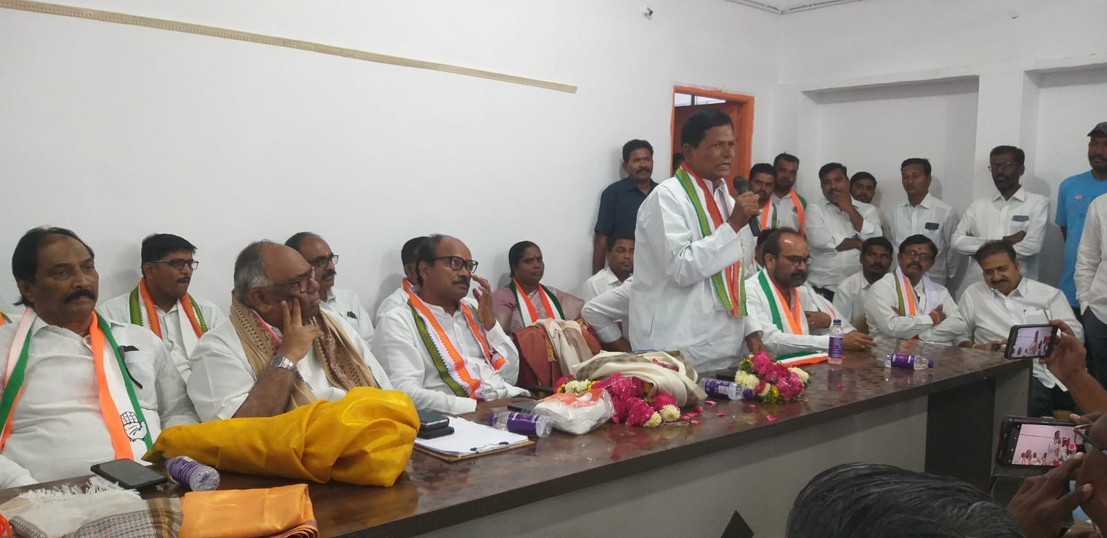 ఎన్నికల్లో కాంగ్రెస్ గెలుపే లక్ష్యం