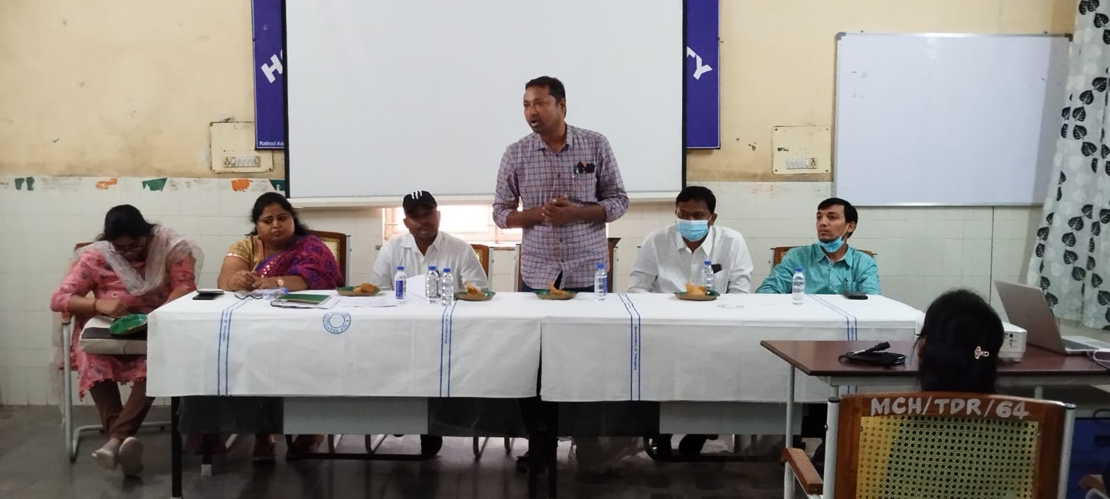 ప్రసూతి సేవల్లో టాప్‌లో నిలపాలి