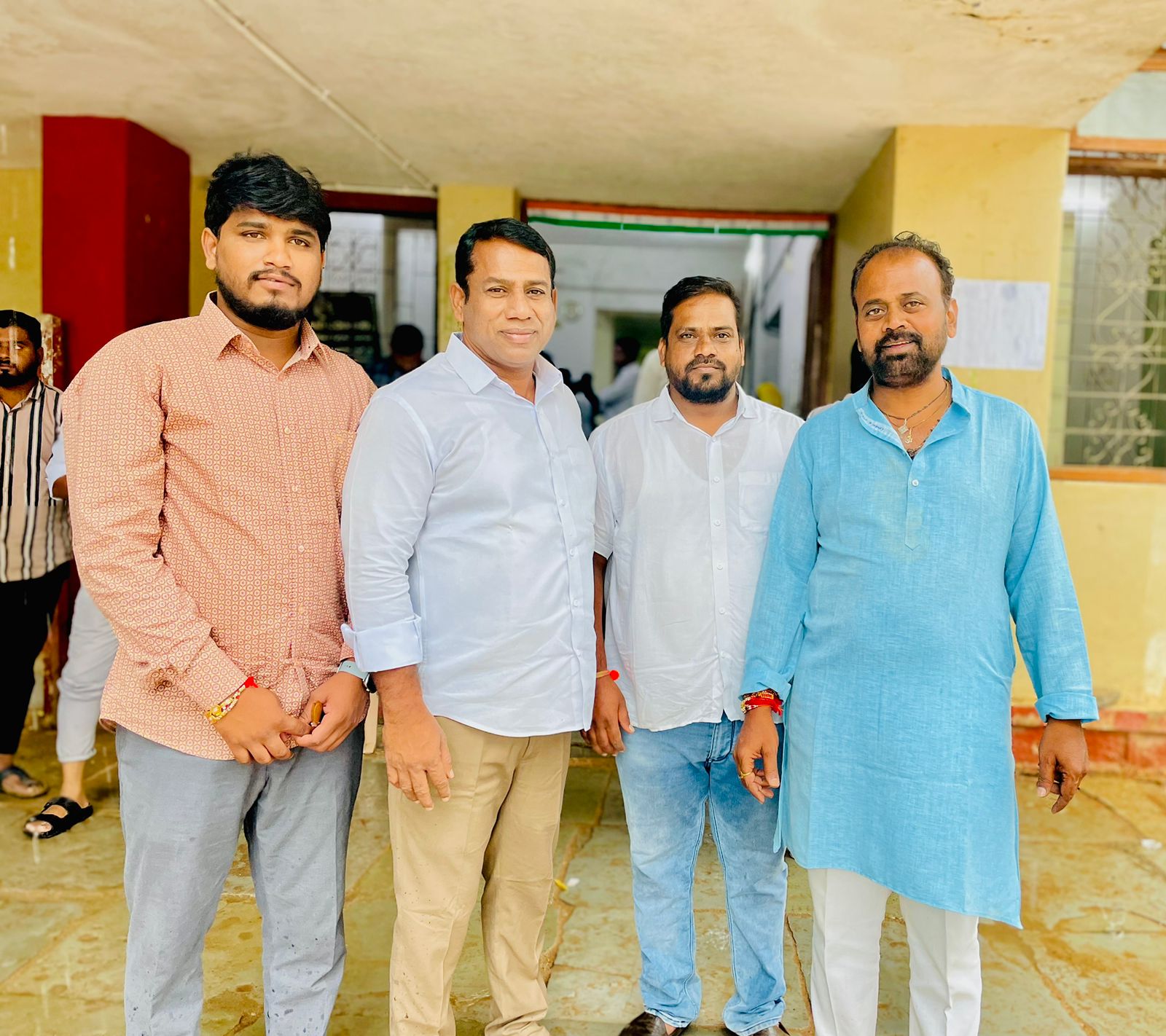 కోర్టుకు హాజరైన కాంగ్రెస్ నేతలు
