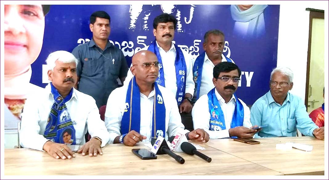 తెలంగాణలో దగాకోరు పాలన..!