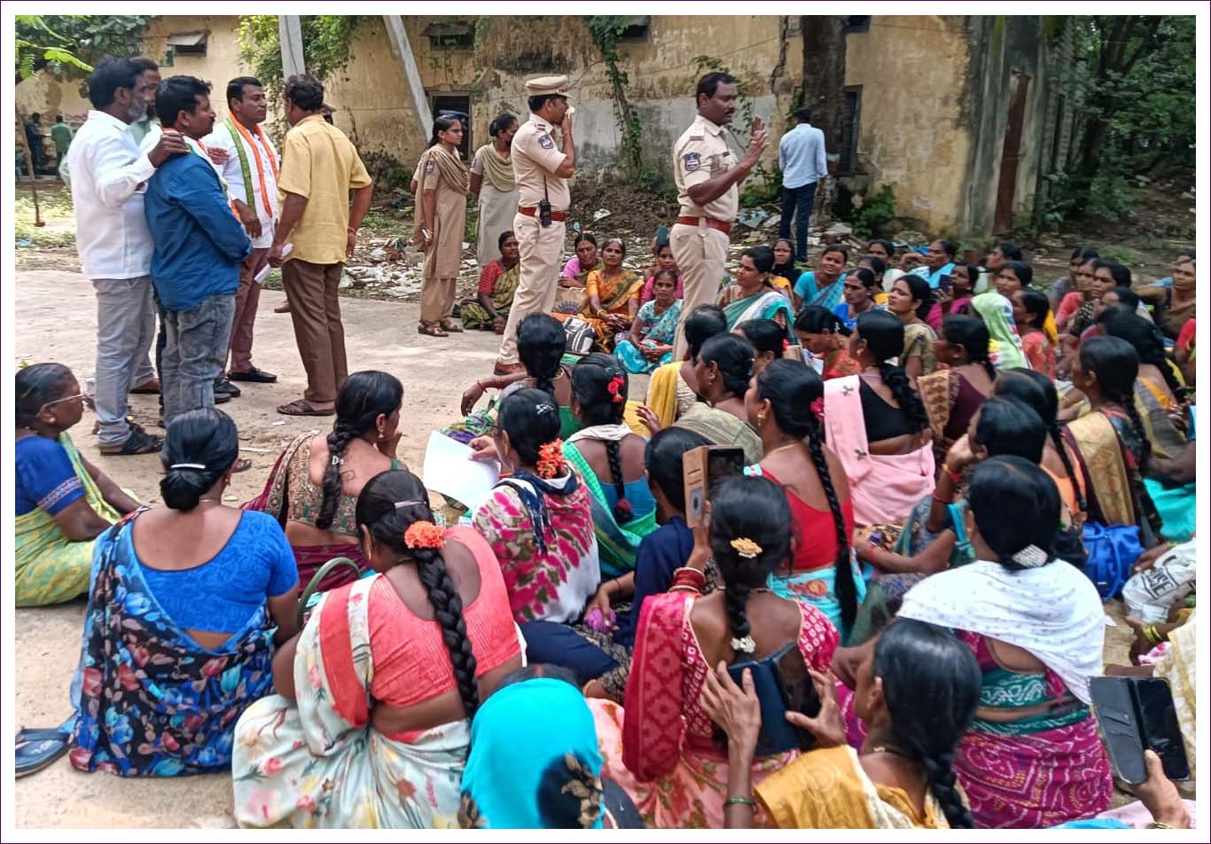 మంత్రుల పర్యటనను అడ్డుకోవద్దు...!