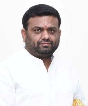 కాంగ్రెస్ రక్త రాజకీయాలు సహించరు..!