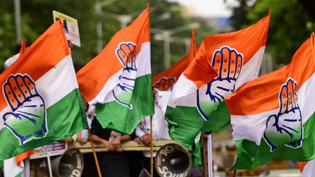 స్పెషల్ అట్రాక్షన్‌గా బస్సుయాత్ర..!