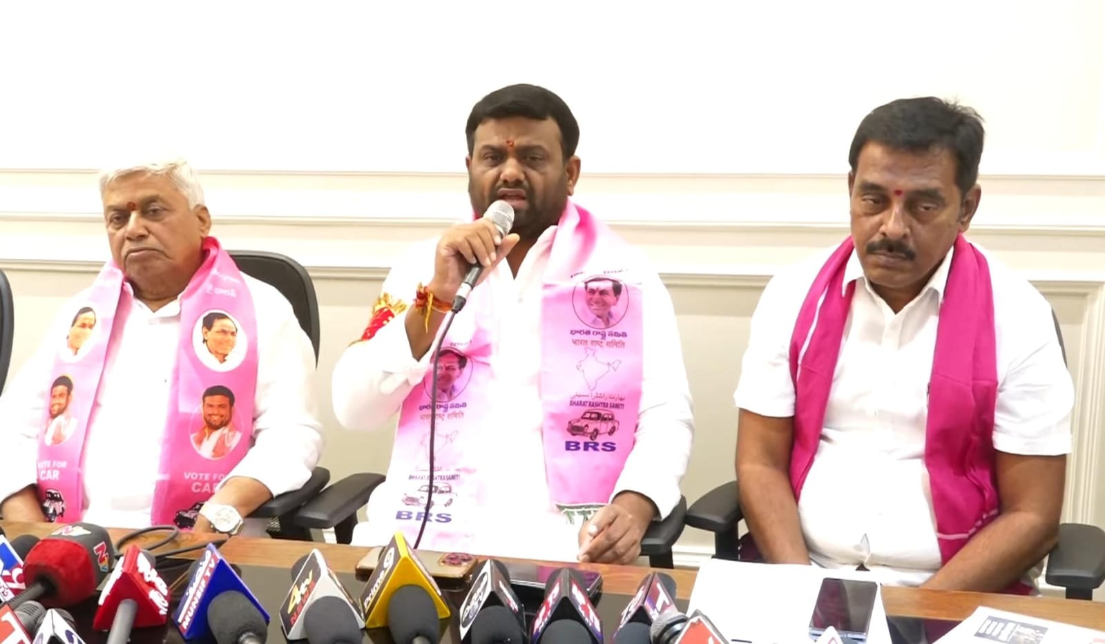 రేవంత్ రెడ్డివి రేటు రాజకీయాలు..!