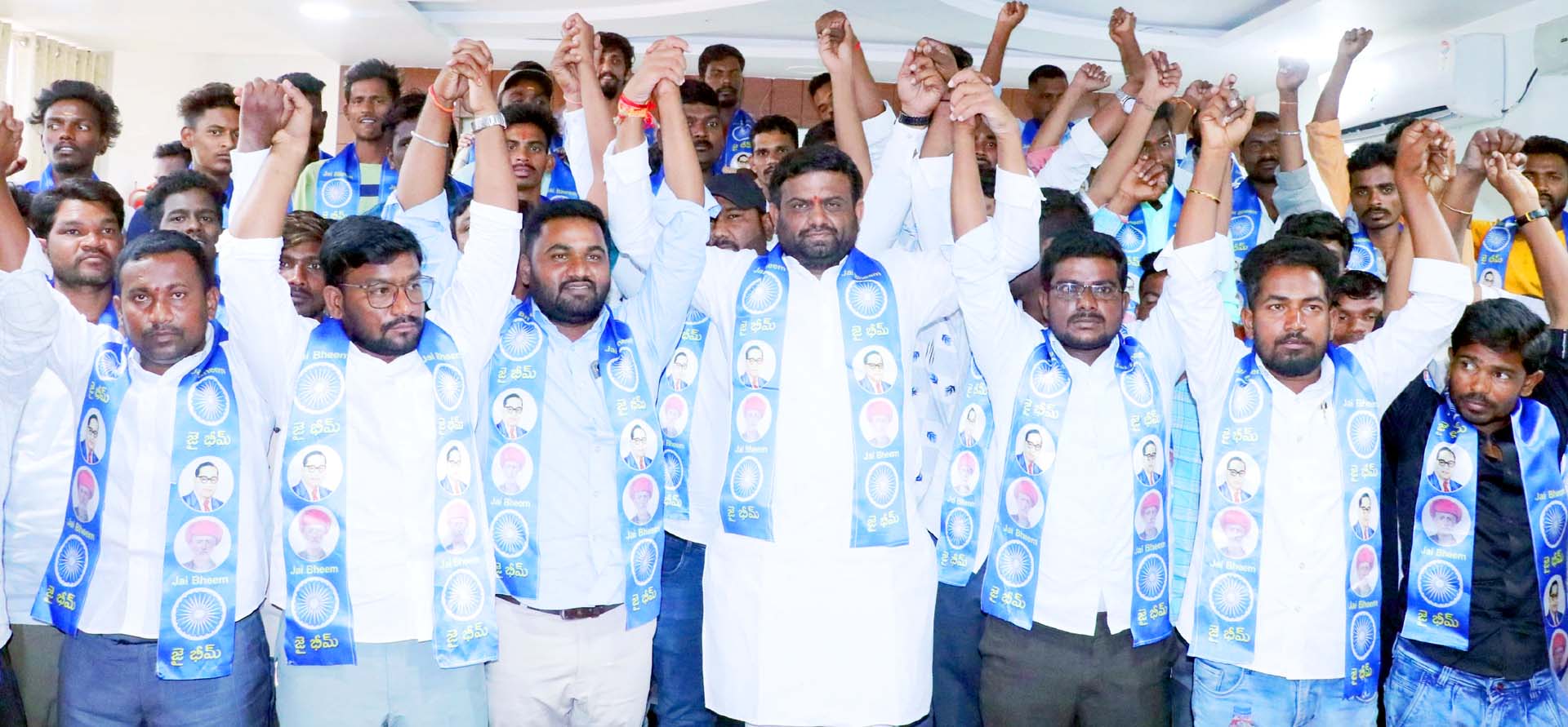 పైలెట్ రోహిత్ రెడ్డికి జై..!