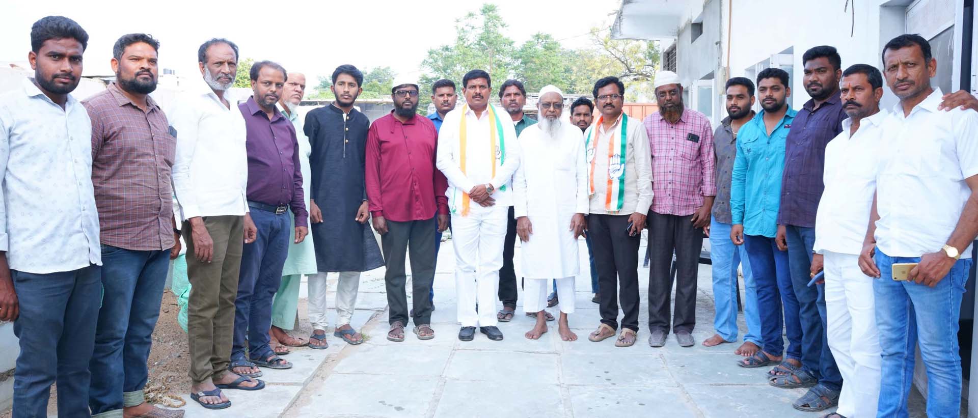 కాంగ్రెస్ గెలుపుకు సహకరించండి