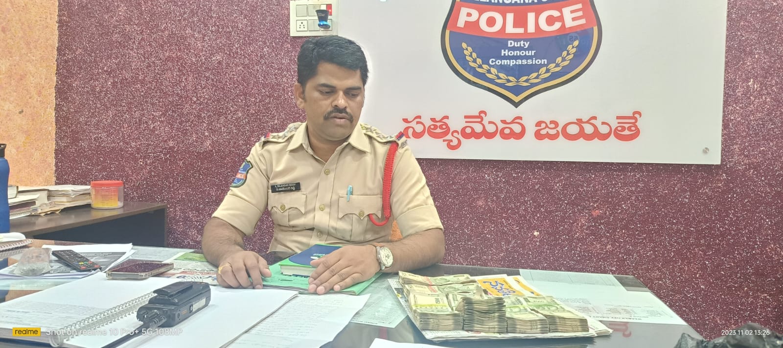 మరో రూ.3 లక్షలు దొరికాయి..!