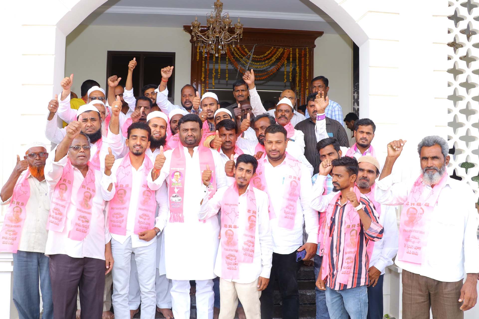 మైనార్టీల అభివృద్ధి, సంక్షేమానికి ప్రాధాన్యం