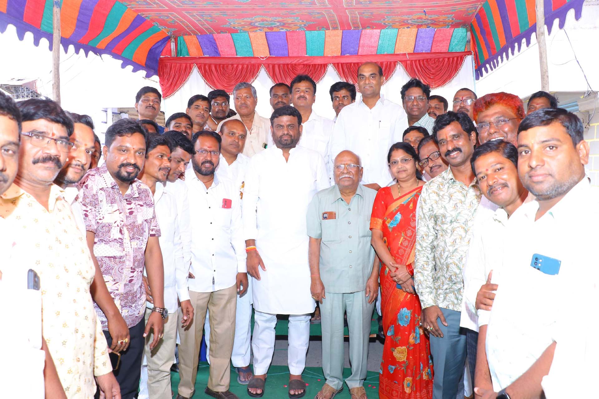 స్వర్ణకారులకు అండగా ఉంటా..!