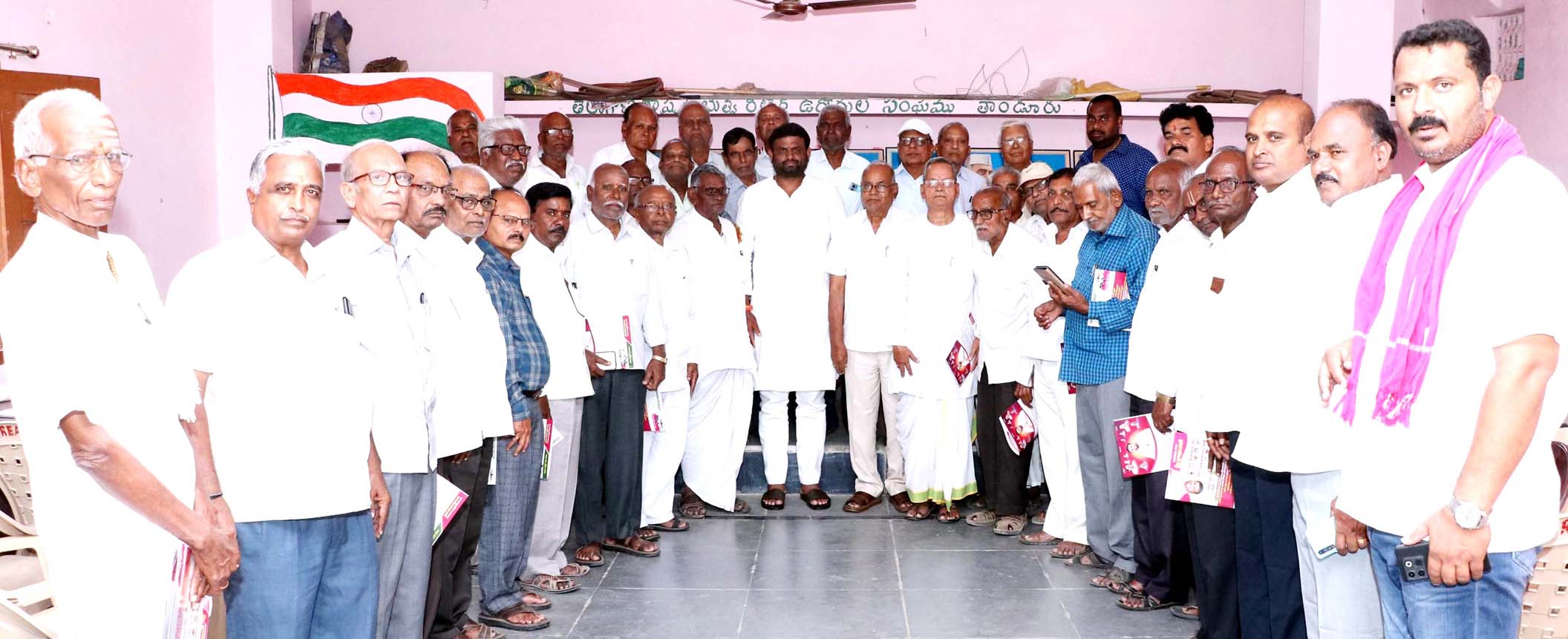రిటైర్డ్ ఉద్యోగులకు అండగా ఉంటా