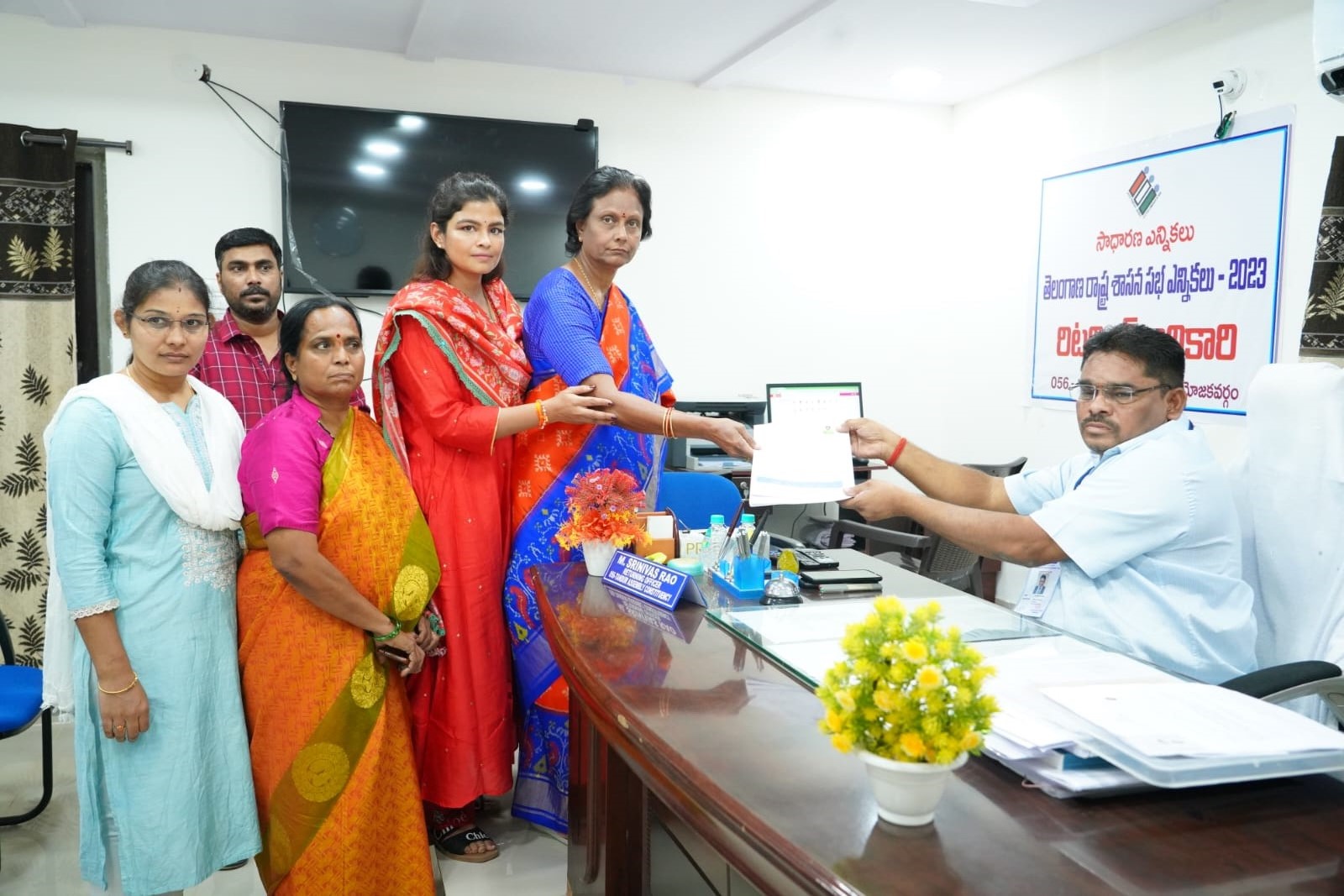 తాండూరులో 2 నామినేషన్లు ఔట్..!