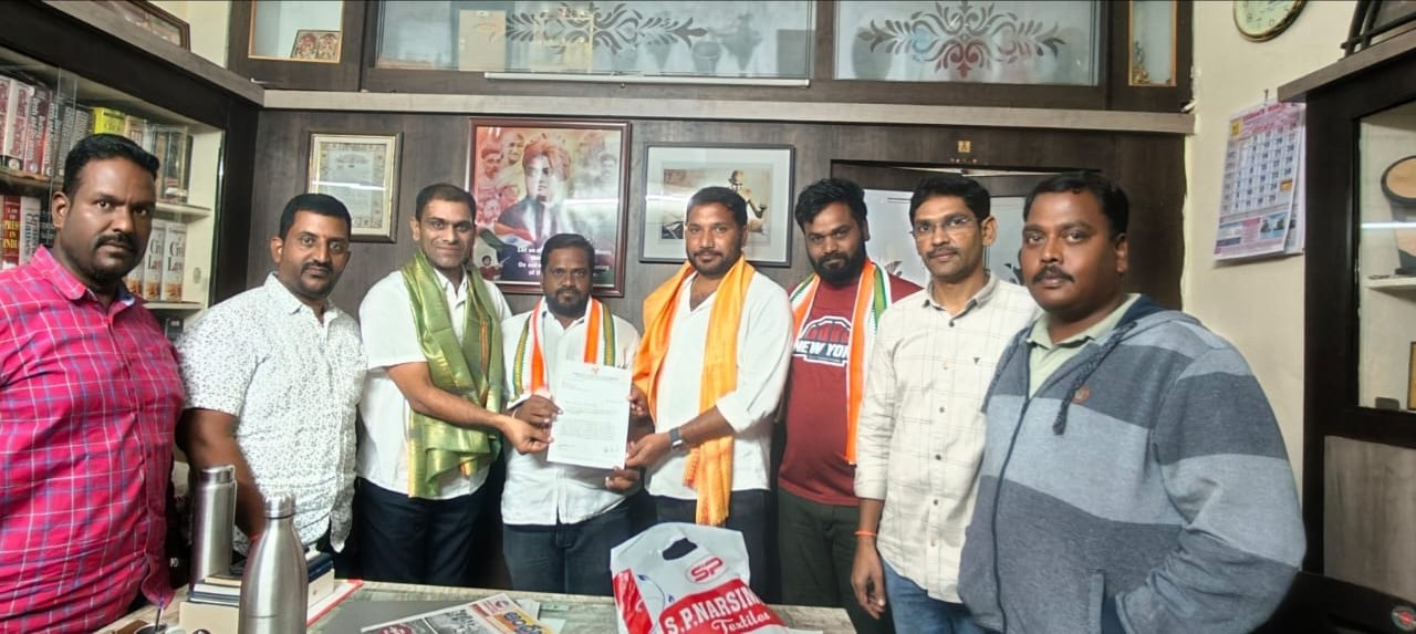 యూత్ కాంగ్రెస్‌ అధ్యక్షులుగా కావలి సంతోష్‌ కుమార్