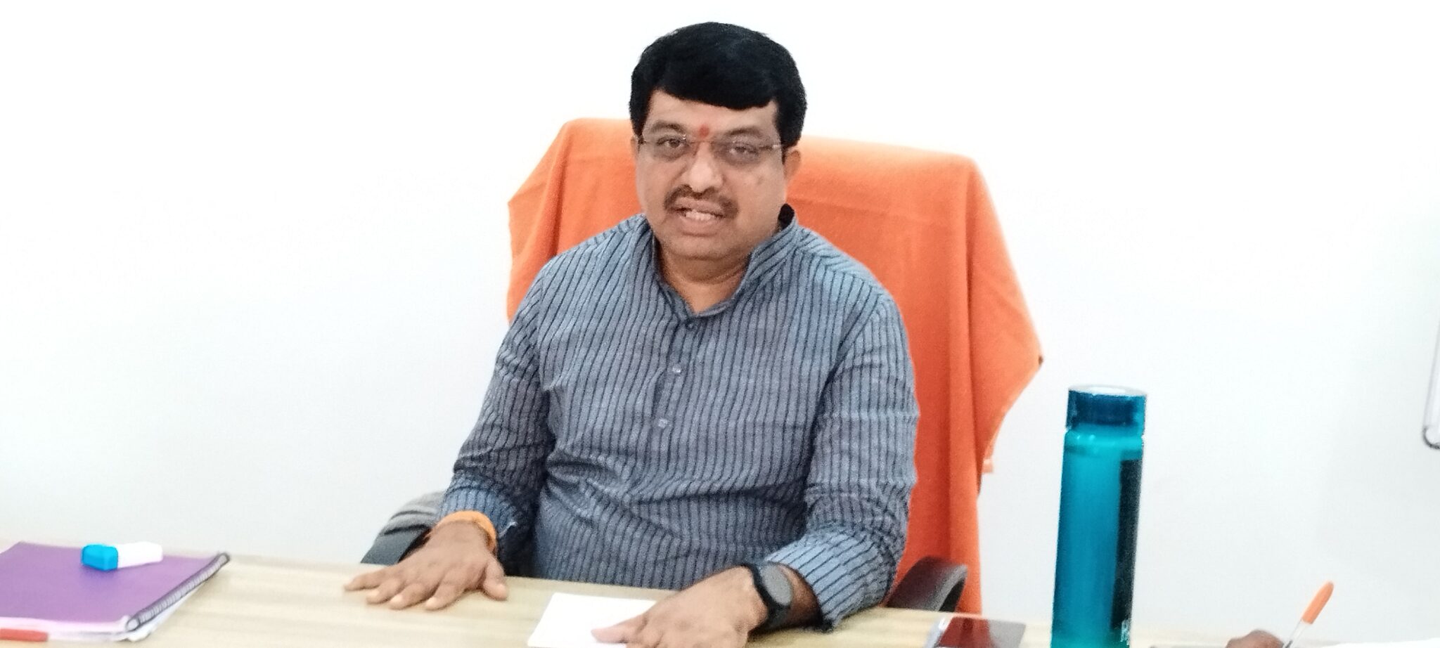 కమలంకు మురళీకృష్ణ గుడ్ బై..!