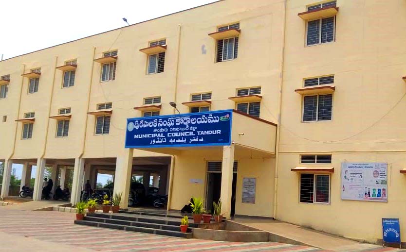 మూడు టీంలు, రోజుకు ఆరు వార్డులు..!