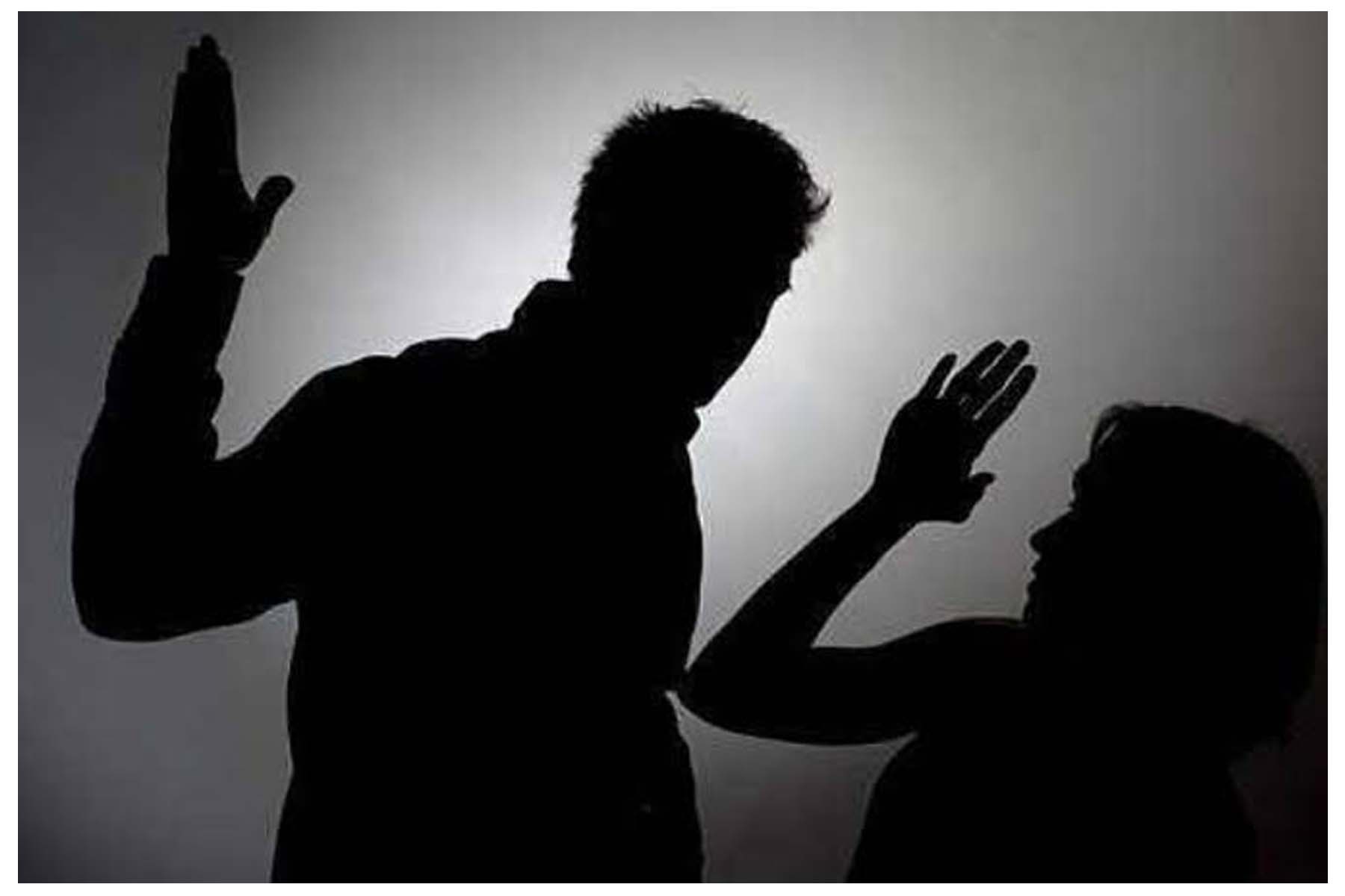 రెండో పెళ్లికోసం భార్యను హత్య చేసిన భర్త