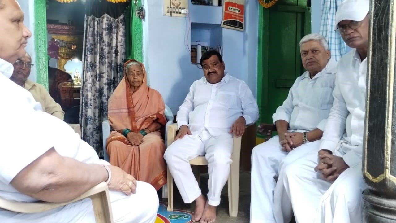 ఎమ్మెల్సీ పరామర్శ..!