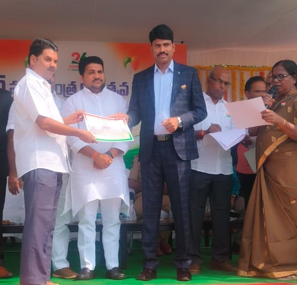 తాండూరు బల్దియాకు ఉత్తమ అవార్డులు..!