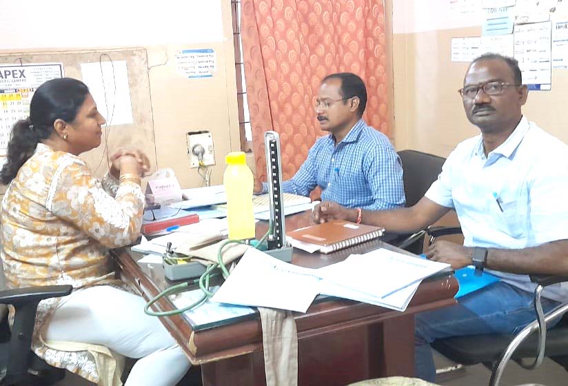 ప్రైవేటు ఆసుపత్రులకు హెచ్చరిక